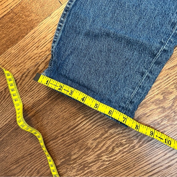 Everlane Curvy 90s Cheeky Straight Jean - Medium Blue Wash / Size 30R - Picture 9 of 9